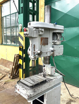 Vrtačka stolní V 20 A - 4