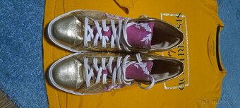 Tenisky Adidas + tričko - 4