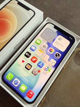 Apple iPhone 12 - TOP stav - 4