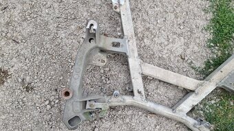 BMW E39 530I predná náprava - 4