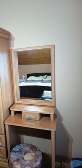 skriňa, toaletný stolík, taburetka - 4