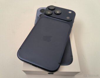 apple iphone 17 PRO MAX Blue / Batéria 100% - 4