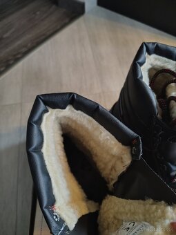 Zimné, zateplené pracovné topánky 43 - 4