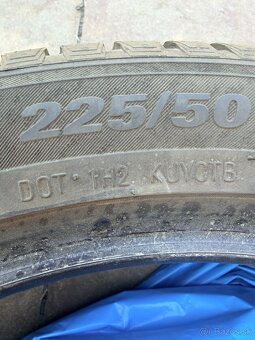 Kumho WinterCraft WS71 225/50 r18 99V - 4