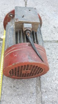 ELEKTOMOTOR - 4