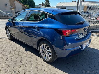 Opel Astra 1.2 Turbo Elegance M6 - 4