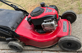 Benzínová kosačka Mountfield 4820 PD - 4