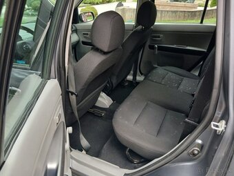 PredamMazda 2 1.25 55 KW( 75Ps) r.v 2005 - 4