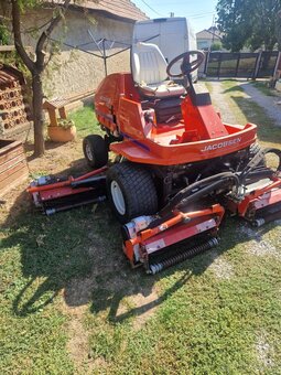 Predám Vretenovu kosačku Jacobsen LF 3810 - 4