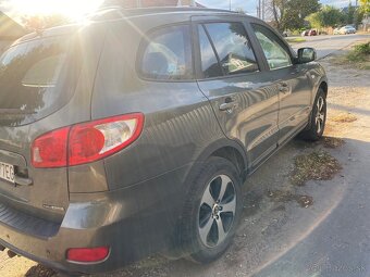 Hyundai Santa Fe 44 - 4