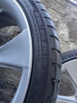 R19 235/35 nokian - 4
