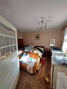 Rodinný dom v Podbranči s výhľadom na hrad Branč - 4