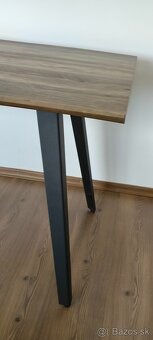 Predám NOVÝ LUXUSNÝ MODERNÝ jedálenský stôl - 4
