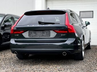 Volvo V90 D4,Momentum,4x4, A/T - 4