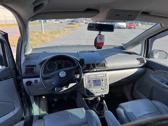 VW Sharan - 4