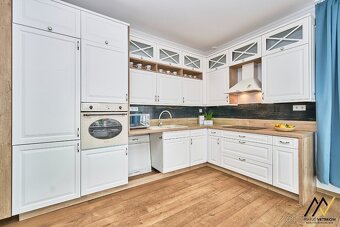 4 IZBOVÝ BYT PREŠOV, ULICA BAŠTOVÁ - 4