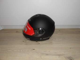 Predam novu vyklapaciu prilbu LS2 STROBE o velkosti S - 4