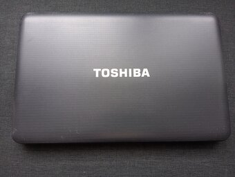 predám notebook Toshiba ,8gb ram , 240gb ssd , HDMI - 4