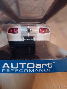 Shelby Mustang GT 500 Autoart - 4