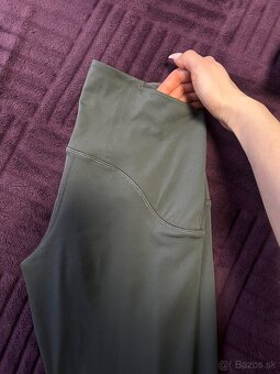 Športové legíny Nike - 4