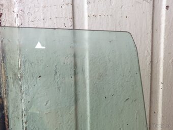 Octavia 2 Combi • sklo pravé zadné bočné - 4