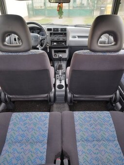 Toyota RAV4 - 4