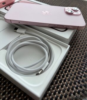 IPhone 15 128GB Pink - 4