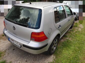 Golf 4 1.4 16V 55kW 244 661 km - 4