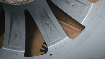 VW kolesa 5x112 r17 7,5J - 4