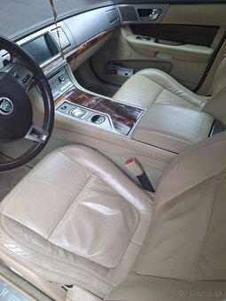 Jaguar XF 2,7 D r.v.2009 - 4