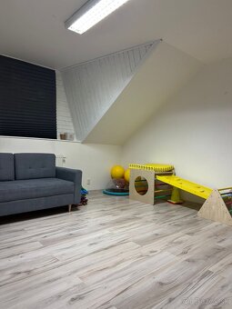 Dvojkancelaria na Hviezdoslavovom námestí - 4