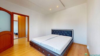 Pohodový 4-izbák v centre Trebišova – ideálny pre rodinu aj  - 4