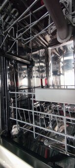 Vstavaná umývačka riadu Whirlpool - 4