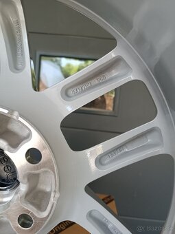 Jeep Grand Cherokee R18 - 4