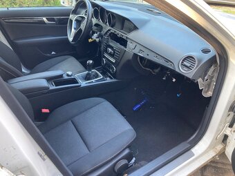 ND na Mercedes w204 200cdi - 4