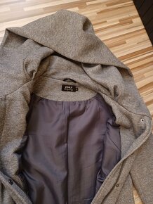 Sivý prechodný kabát ONLY - 4