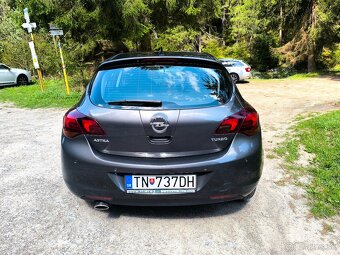 Astra J Sport Tourer 1.4 Turbo - 4