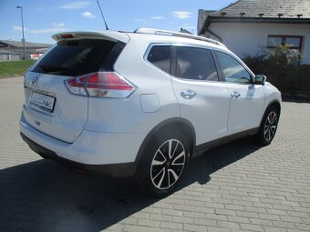 NISSAN X-Trail 1,6 dCi 130 Tekna Automat Pano 2015 - 4