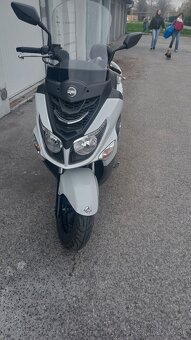 Sym - 4