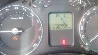 Havarovaná - Škoda Octavia 2 combi 1,9TDi - 4