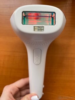 Philips Lumea IPL 7000 SC1997/00 - 4