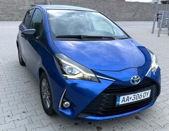 Toyota yaris IV 1,5hybrid 101hp lift 15.110km zaruka 1rok - 4