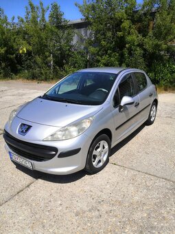 Peugeot 207 1. 4 benzín, LPG - 4