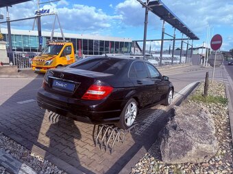 Mercedes Benz C220 CDi AMG Optik - 4