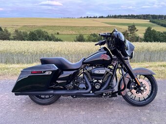 Harley Davidson STREET GLIDE - 4