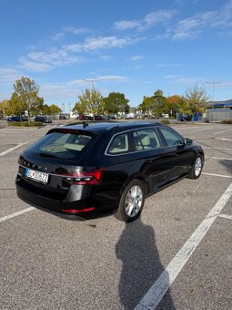 Škoda Superb Combi 2.0 TDI DSG STYLE VIRTUAL 190k 4X4 SR - 4