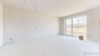 1-izb.byt s balkónom v II.ETAPE projektu POD RÁBLOM DVORNÍKY - 4