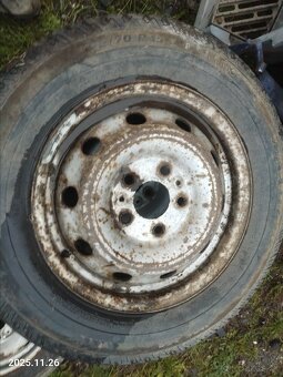 Predám zimné  kolesa 195/70 r15 C - 4