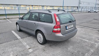 Volvo v50 2.0D - 4