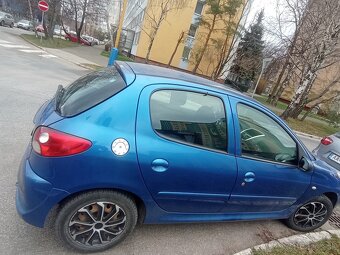 Peugeot 206+ - 4